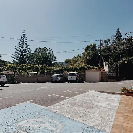 Ξενοδοχείο Doade